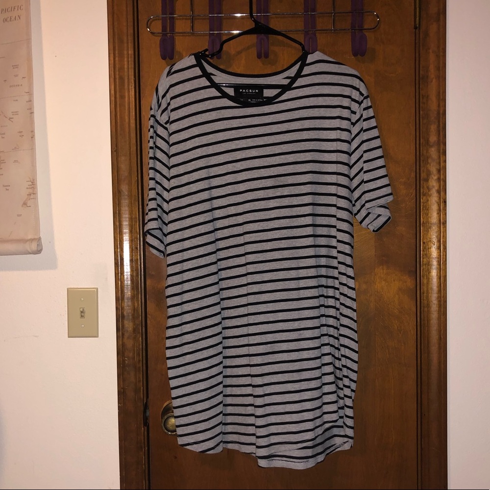 PacSun scallop shirt